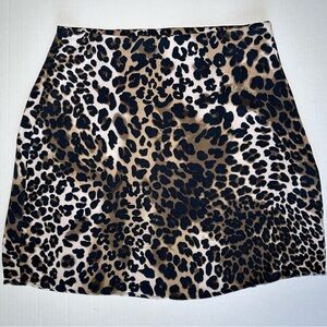 Abercrombie & Fitch Women's Size XS Leopard Print Mini Skirt Lightweight